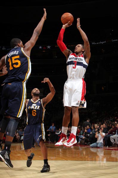 接科比怀特 接科比怀特