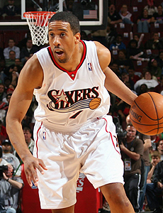 的角球配合 的角球配合